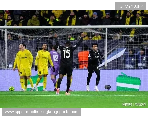 尤文主场高压逼抢奏效，麦肯尼强势护球展现硬度